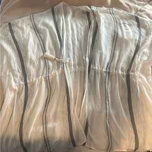 Time and Tru White and Gray Striped Cover-up with sinchable waist